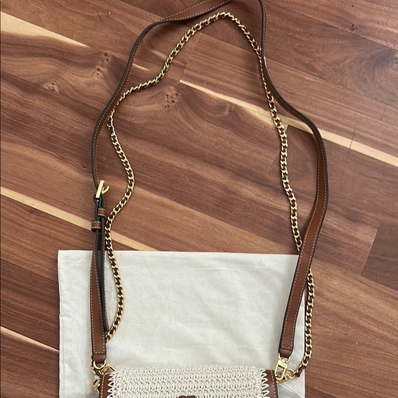 BNWT Tory Burch Elegant Brown and Cream Crossbody - Picture 4 of 9